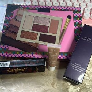 BNIB TARTE @TURN UP THE GLAM PALETTE 6 shades. Concealer  Tarte lippieMascara